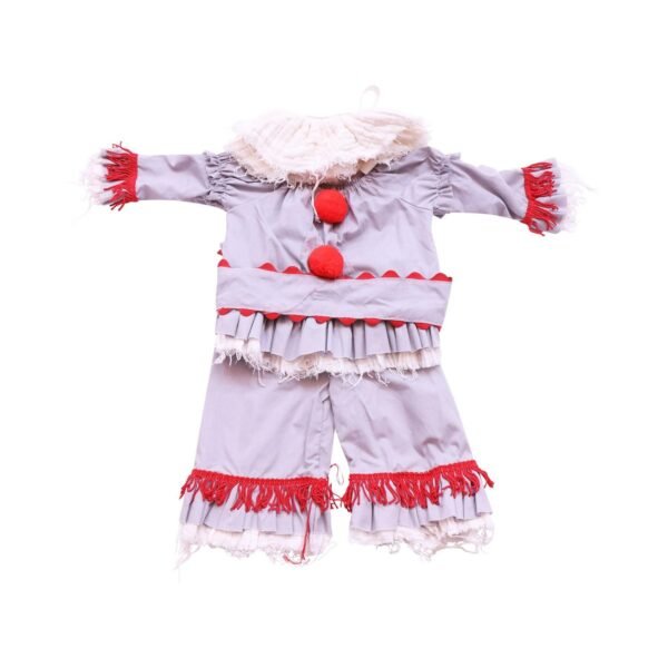 UNKNOWN - Costumes